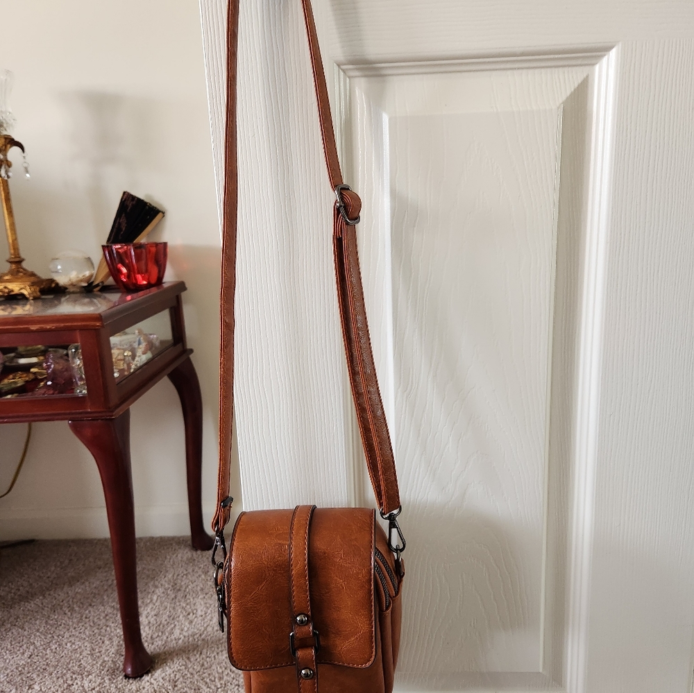Small Messenger Crossbody Phone Bag